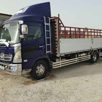 سيارة • مكفولة • من أولياته