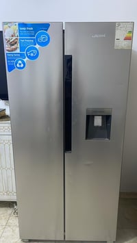 حبايب ثلجه للبيع ستعمال قليل                  مكاني بغداد.    سعر ب٥٠٠...