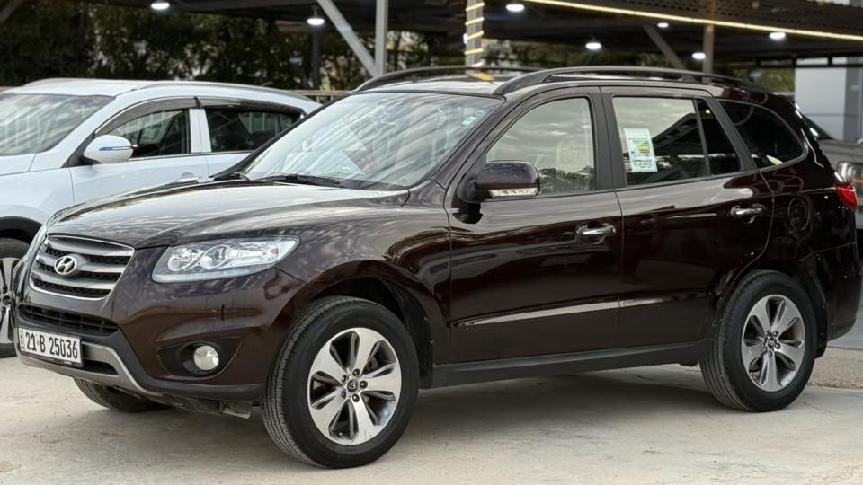 سنتافي 2012
خليجي 
كفاله عامه مكفول من صبغ وضربه 
گير محرك بشرط لانقص لا تبخير 
سياره على وضع شركه ماشيه 92 الف كيلو 
تخم تاير جديد رقم سليمانيه سنويه جديد 
مكان سياره خانقين سعر 155 وبي مجال 
***********
