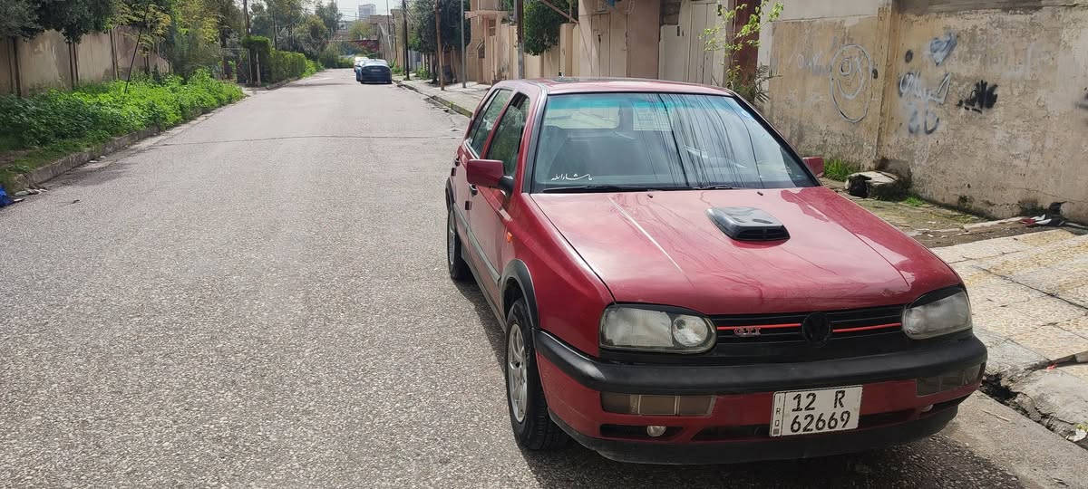 صبغ حزام بور قفل مركزي
سيارة جاهزة طخم تايرات جديد باتري جديد داخله نظيف كيجات شغاله كلها تحتاج فقط طخم ودرايم شفت سعر 38 مجال قليل تواصل خاص تحويل فقط


**إذا كنت صاحب هذا الإعلان وتريد حذفه لأي سبب، رجاءا أرسل رسالة إلى الدعم الفني**