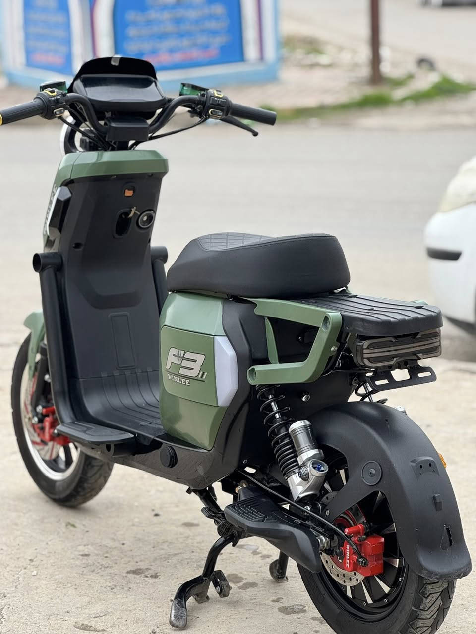 F3 حجم جبير 2025 سعر رخيص الحگو
الدراجه فول فول مواصفات حجم كبير ٥ بطاريات كبار
استخدام شهر واحد فقط 
***********
