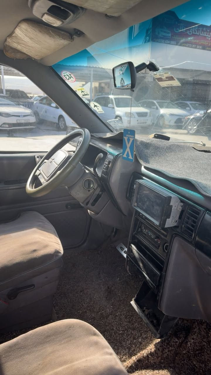 سلام عليكم
اوباما كرفان موديل 1993 سيارة كير مكينه بشرط صبغ عام للجمالية وضربة مابيها تخم تاير سيارة مو بيع شرة مال جناي ارقام سنوية كلة جديد تحويل ثاني يوم تواصل ***********
سعر السيارة 35 ورقة وبيها مجال للطيبن وصاحبين خطوة
