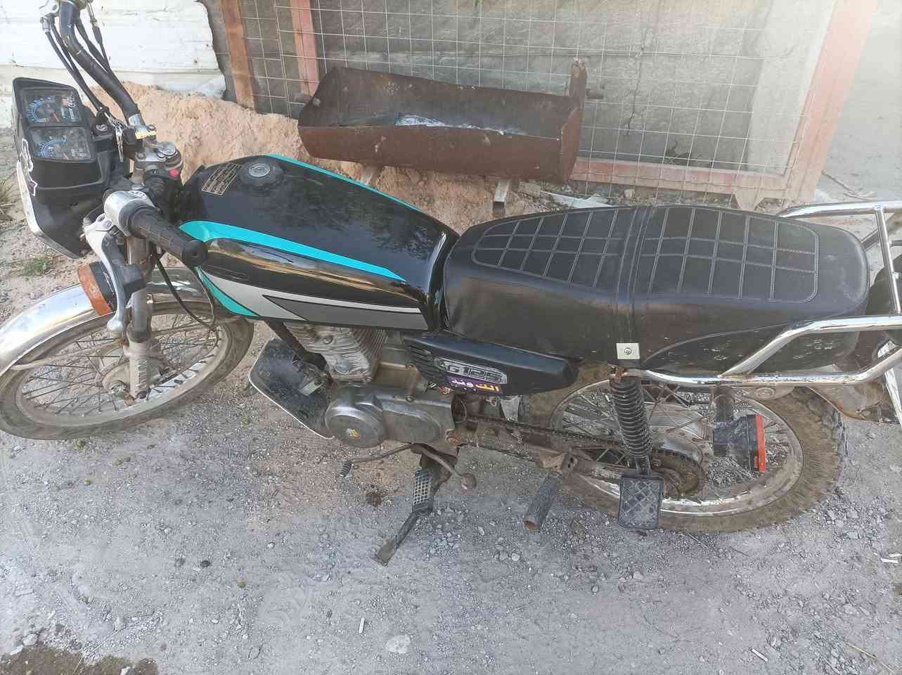 سلام عليكم دراجه تايكر للبيع كلك موديل 19 سعر 275وبيه مجال عنوان بابل محاويل
***********
