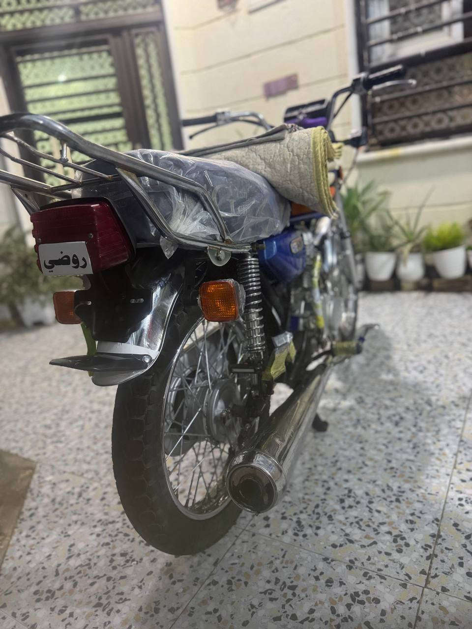 سلام عليكم دراجه للبيع كلك موديل 23 مامتواجد خاص اتصال ***********
