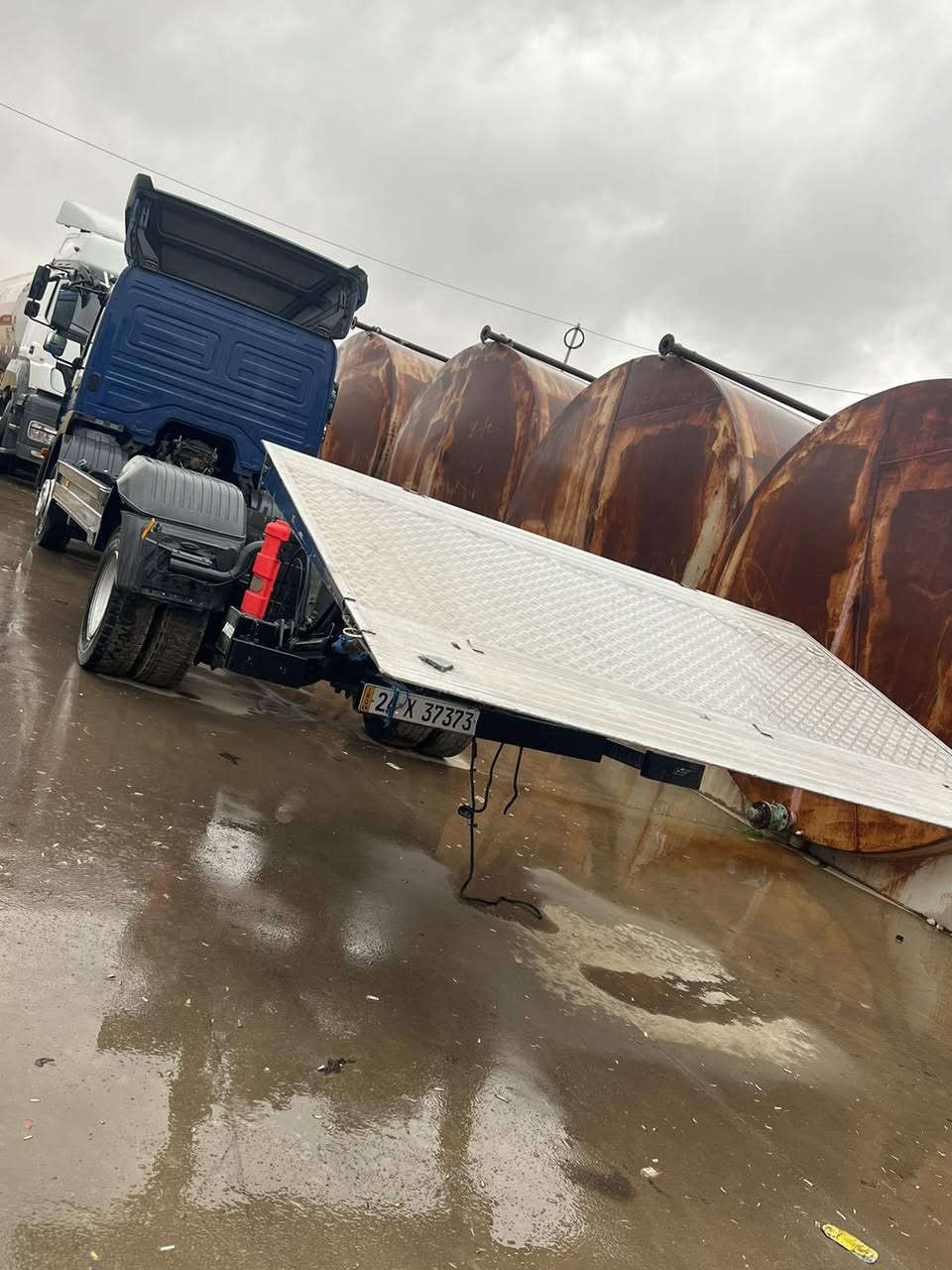 وحش 2016 فول مواصفات ماشي 345 طول 7.25 قبل عشرة أيام مرقم سعر 325$مجال تلفون ***********
