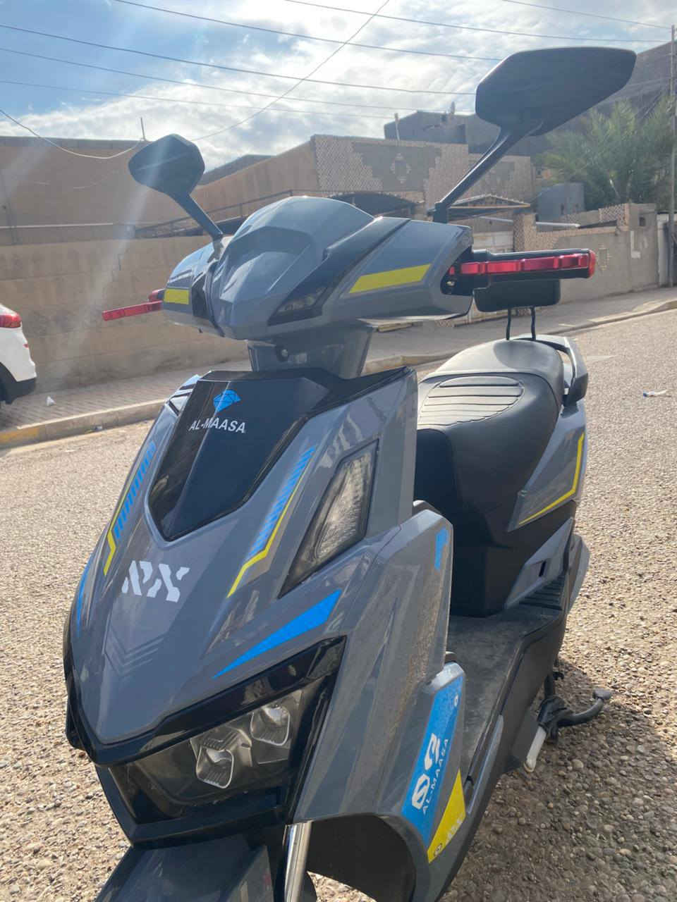 السلام عليكم ماطور شحن للبيع نوع ماسه. أربع سرع سرعته ٩٩ ماطور فول نضافه موديل ٢٥ بطاريات ٦ كبار شرط تفحص يله تاخذه نضام بك دبل إشاره اشاير هورن زنون عالي ناصي كله شغال ماطور لون مميز شخط مابي واطيك شرط تفحص يله تاخذه وياه سويجات ٢ بصمات ٢ كرت كامل مكمل سعره ٦٠٠٠ بي مجال عنوان رمادي تأميم قادسيه الاولى ***********
