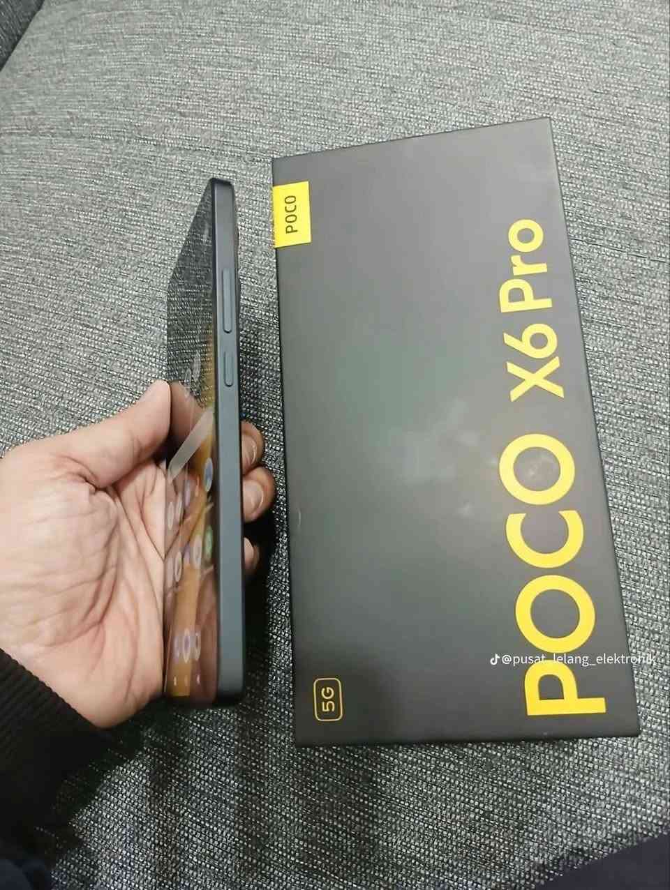 السلام عليكم.  جهاز للبيع 

.م POCO X6 PRO

ذاكره 512
رام 12 
سعر 335 بي مجال 

***********
