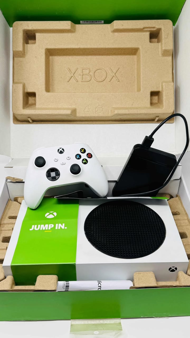 جهاز Xbox Series S المميز نسخة (Gilded Hunter Bundle) إصدار 2022.

✅ الحالة: الجهاز نظيف جداً واستعمال قليل، كامل كارتونته

 وملحقاته.

✅ الخزن: ذاكرة الجهاز 512GB + هارد خارجي 1 تيرا (1TB) 

✅ الملحقات: الجويستك الأصلي وكافة الكابلات.

💰 السعر: 350,000 دينار (قفللل).

يوجد توصيل بغداد فقط


**إذا كنت صاحب هذا الإعلان وتريد حذفه لأي سبب، رجاءا أرسل رسالة إلى الدعم الفني**