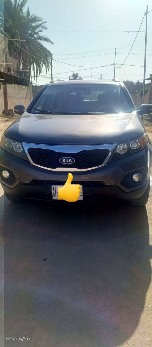 السلام عليكم سياره كيه سورنتو موديل 2013وارد امريكي سبعه راكب بيه 3قطع فقط مكينه 2400سياره جاهزه حلوه محرك كير صدر تبريد تخم تاير خير من الله رقم بابل  تحويل مباشر العنوان بابل السده  سعر 125$بيه مجال  مكلف بل نشر ***********
