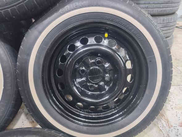 تخم ويل حديد كوري الاصلي ابو الختم حجم 14شرط الفحص بلبلنص لاعواج ولاتصليح مصبوغ فول نضافه يرهم كيه ريو أو اكسنت أو كورله قديم مع تخم تاير حجم 14.65.185ابو الخطه نضافه فوك 70بلميه بيع او مراوس السعر 200مكانق نجف مكتب الرشيد ***********
