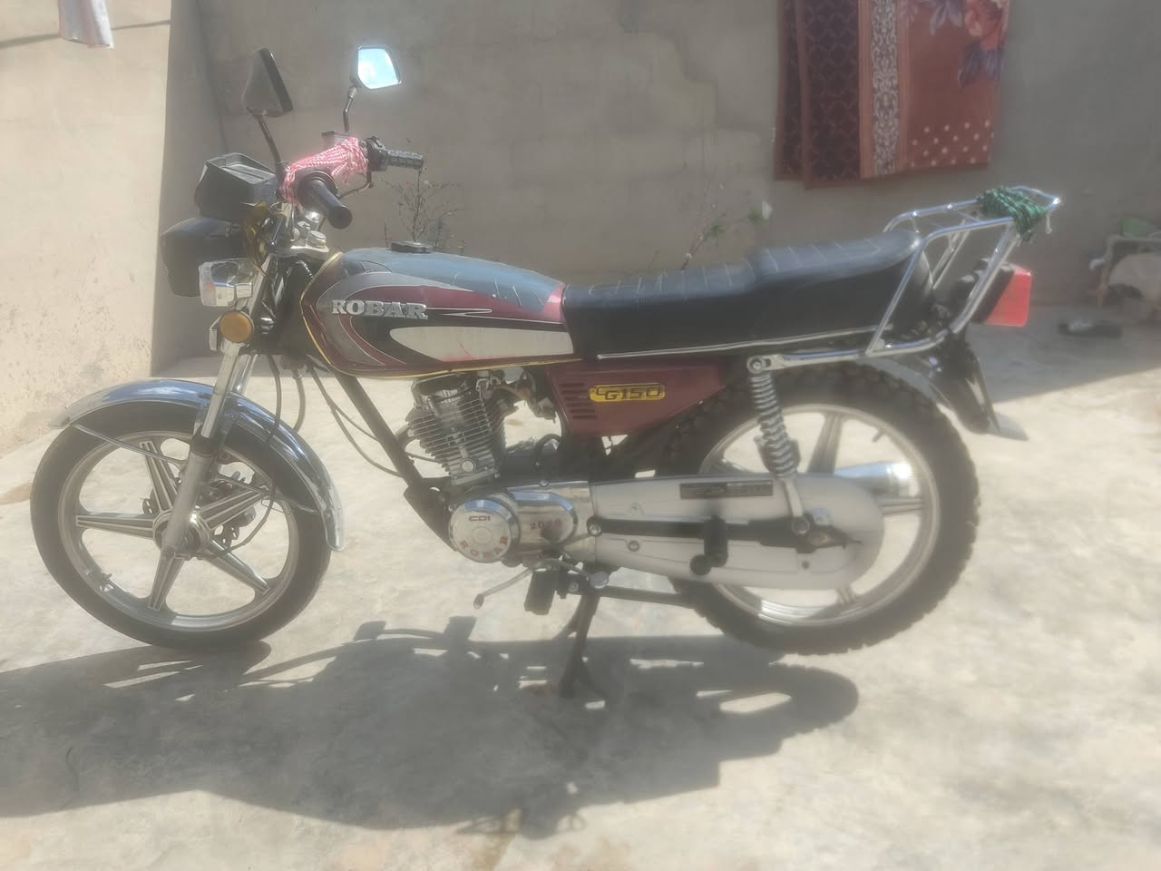 سلام عليكم ماطور روبر 5
كيرللبيع سعر 350    ***********
