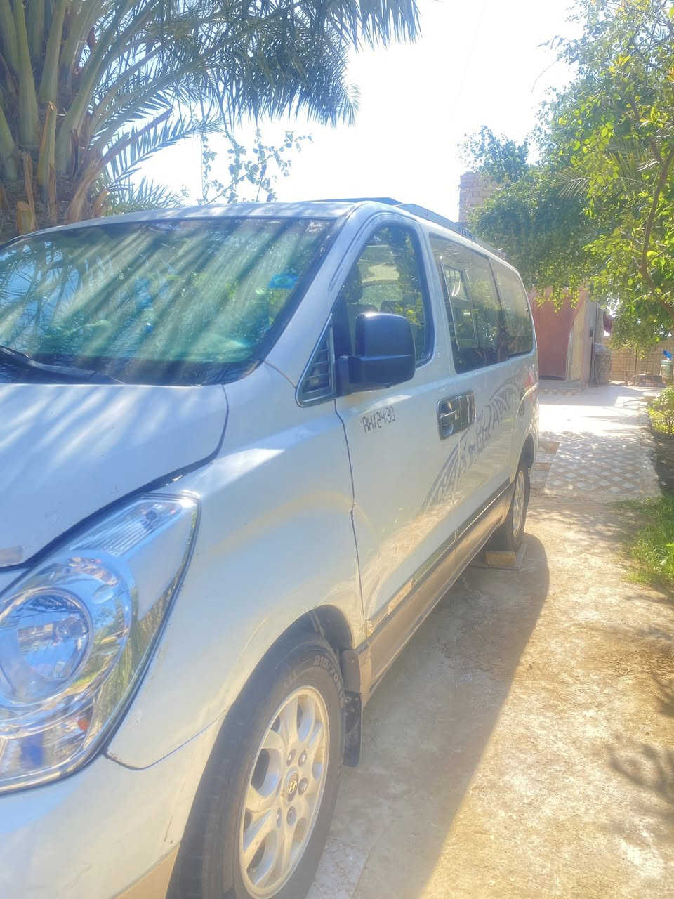 ستاركس للبيع موديل2009. منتجيه اثر حادث حالياً جاهزه بيها خط   للاستفسار  بناصريه وهاذ رقمي ***********
