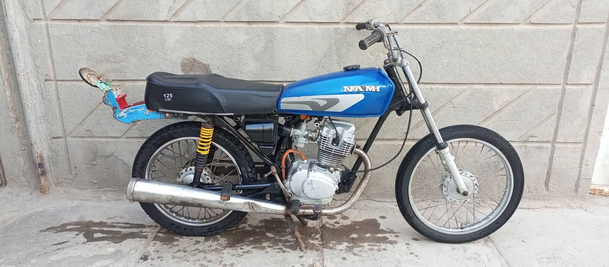 اسلام عليكم دراجه نامه لبيع مفتوحه بستم مكان ناصريه مركز لحولي ب350 
***********
