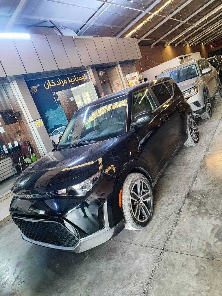 كيا صول 2023 سيارة كلش حلو 
سيارة ارباكات سليمة مابها نقس 
سيارة فحس موقت اربيل 
بيها باب واحد فقد بدون دواخل

اي استفصار  خابر رقم. *********** أربيل, العراق
