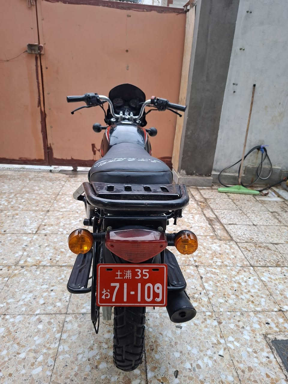 بوكسر هندي اصلي مديل ٢٣ كفاله عامه اوراق اصولي
شراي هاذ رقمي وبل خدمه ***********
