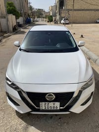 نيسان سنترا SV • ٢٠٢٢ • مكينة ٢٠٠٠