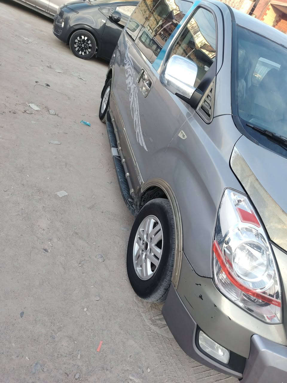 السلام عليكم ستاركس 2018 سعر 215 محرك سبلاين 12 عنوان بالبصره ***********
