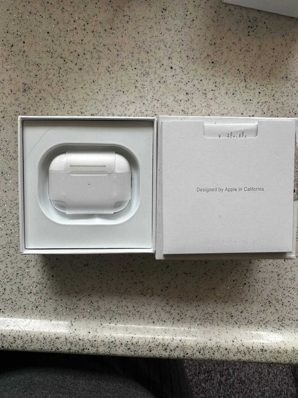 ايربود apple جيل ثاني
ماستر كوالتي
٢٥ مع التوصيل


**إذا كنت صاحب هذا الإعلان وتريد حذفه لأي سبب، رجاءا أرسل رسالة إلى الدعم الفني**