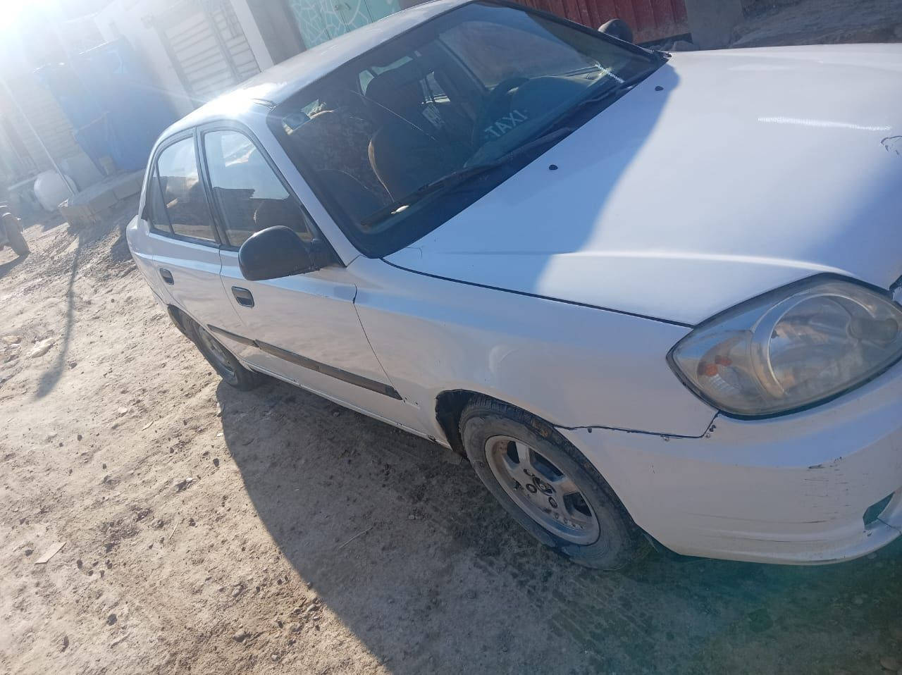 سلام عليكم  مكلف بلنشر سياره فيرنا  موديل ٢٠٠٢
رقم انبار نكليزي (كير عادي) كلشي شغال حته تبريد شوفتك عينك وهذا رقم صاحبها  ***********
السعر ٣٨$
