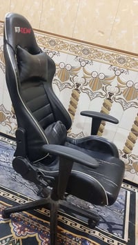 كرسي • أثاث منزلي