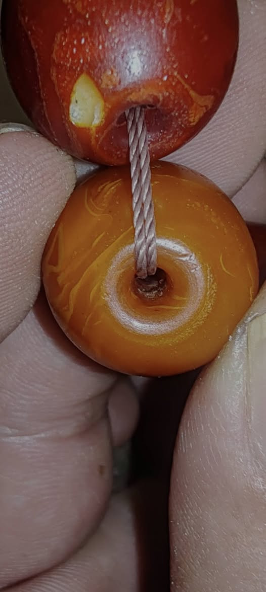 مسباح كهرمان مغلف قديم جدا وزن تقريبا صافي 157 غرام


**إذا كنت صاحب هذا الإعلان وتريد حذفه لأي سبب، رجاءا أرسل رسالة إلى الدعم الفني**