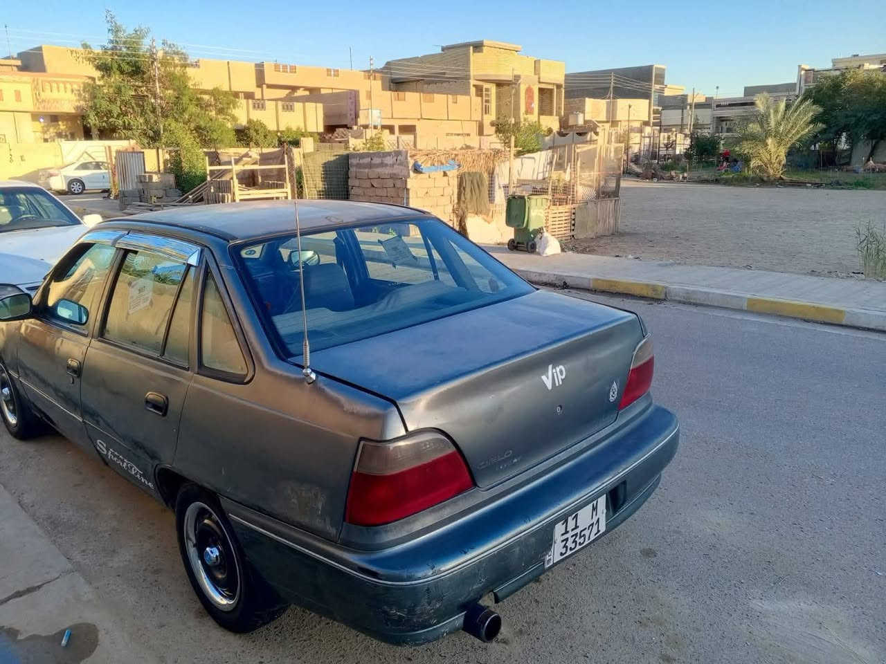 سلام عليكم سلوى البيع موديل خمسه وتسعين رقم بغداد انكليزي بسم عمي تحويل ثاني يوم سياره جاهزه من كلشي كهربايات كله شغال مكينه وكير مكفولات السعر34وبيه مجال الستفسار ع الرقام ‏‪***********‬‏‏‪***********‬‏
