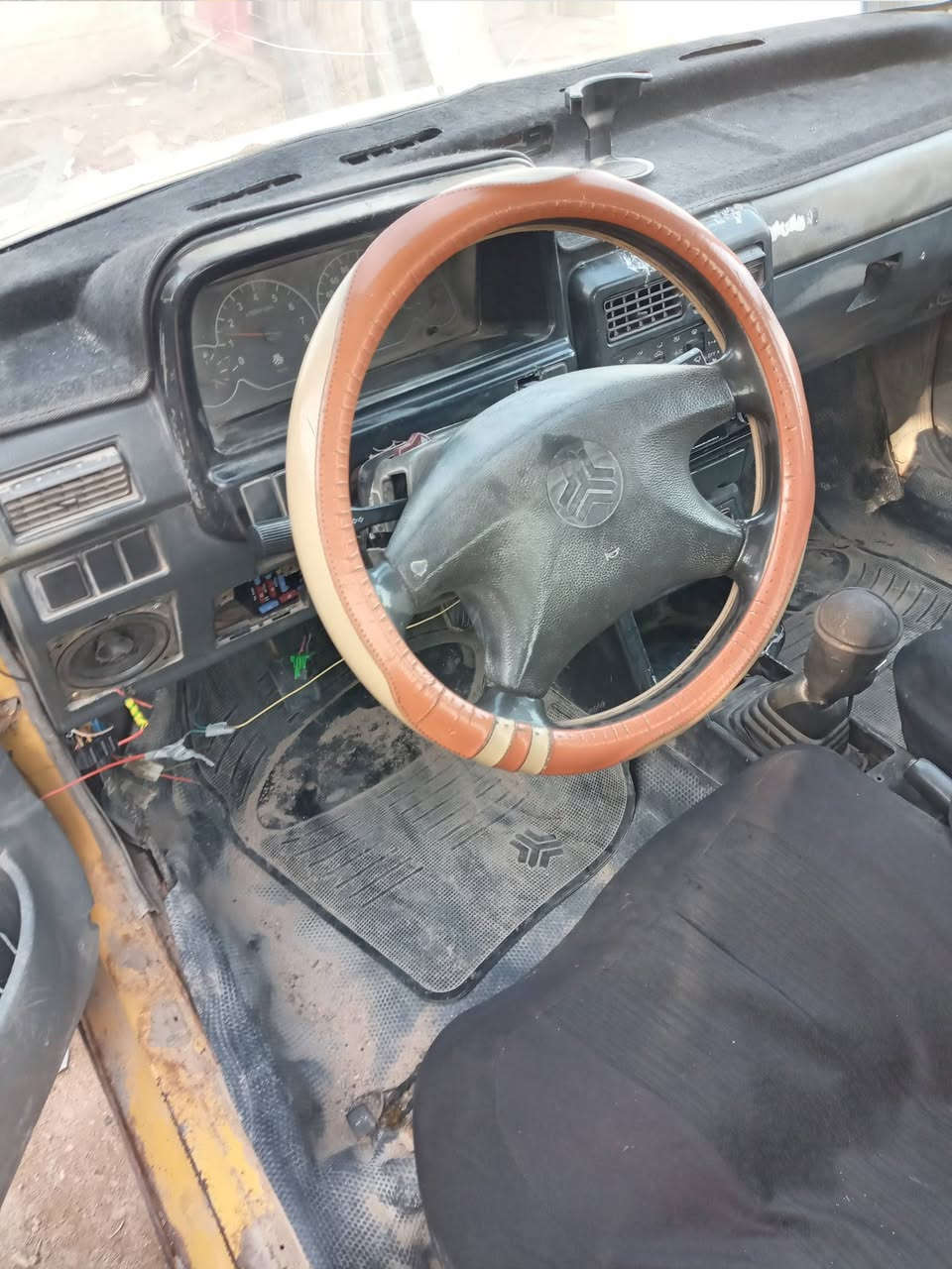 السلام عليكم سايبه للبيع موديل 2011 ثانويه منتهيه بال 19 مكينه بيها ربل ولف ولكير لرابع يفلت ولبك مرات يطلع بي هزه راعي ما اندله اتكفل سرقه وعشرين كوم حديد ابيع مكاني لبصره خور الزبير سعر ٩ وبيه مجال قليل ضفيره جديده توه شادهه قبل يومين /***********
