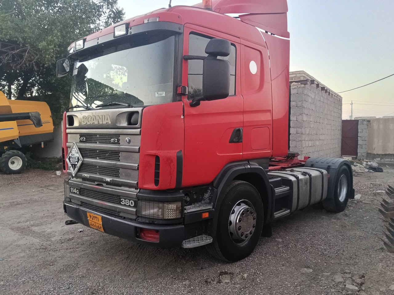 للبيع سكانيه موديل 2004 سياره مكفوله انجكتر سياره خير من الله مربوطه فلات بس راس سعر 130 وبيه مجال رقم سليمانيه تفاصيل ***********
