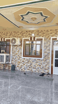 بسم الله بيت للبيع خالديه القدس البيت جاهز لسكن مع الأثاث كامل مساحة الدار 400متر يحتوي أيضا على 3غرف نوم استقبال مطبخ حمام عدد3 يتميز الدار ب اضافه ب البناء نوع البناء طابوق البيت غير مطلوب لشركه تحويل مباشر أستفسار أكثر ‭٠٧٨٠ ٨٤٥ ٤٥٢١‬
