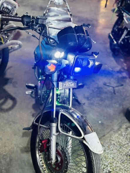 سلام عليكم دراجه. تايكر 2024
بيها بس الشاشه واكفه 
مكفوله 
السعر 600 بيها مجال
***********
