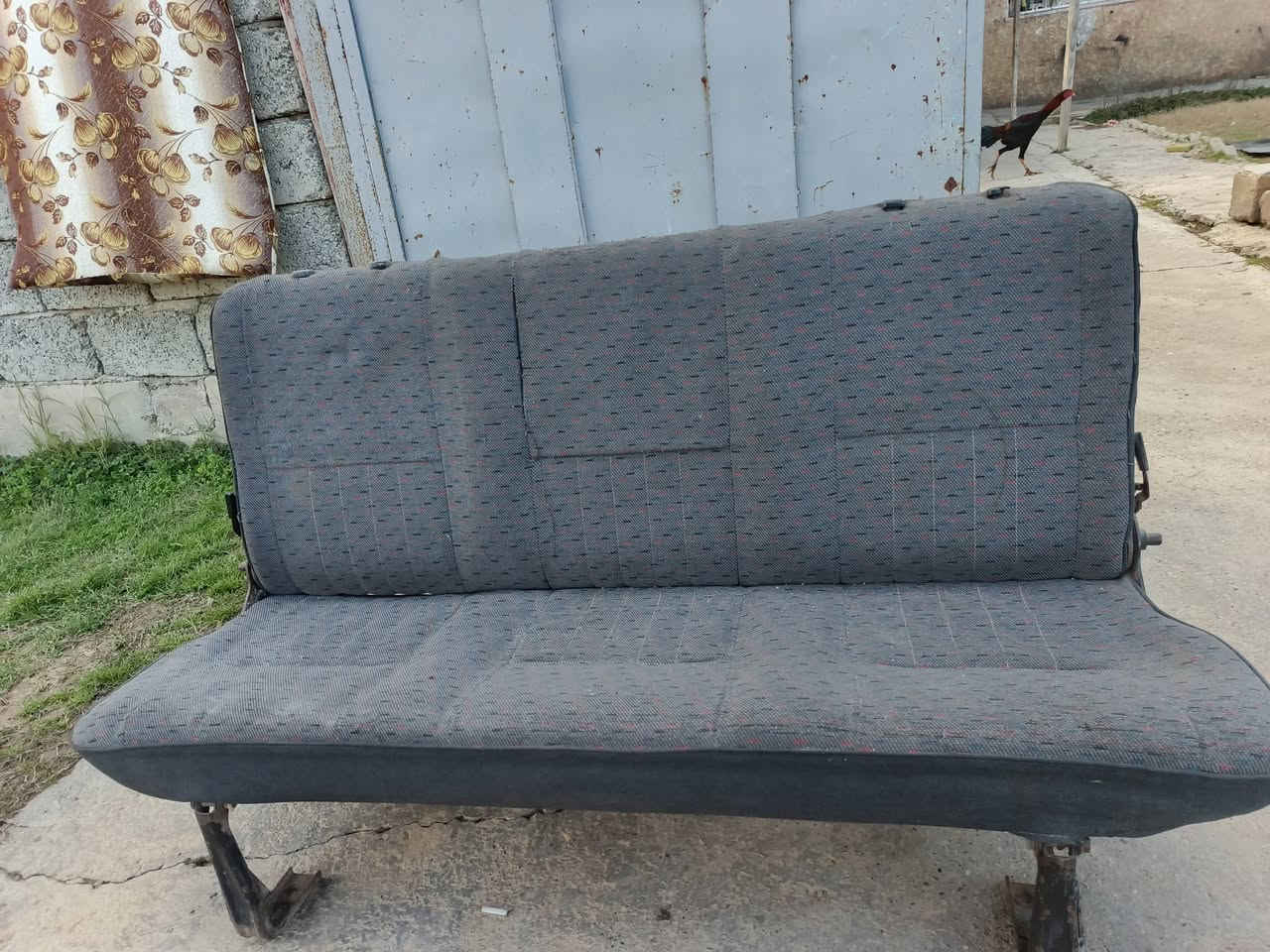 السلام عليكم عيني كوشنات مال هوندا موجودات عندي للبيع ليش نضاف ***********
