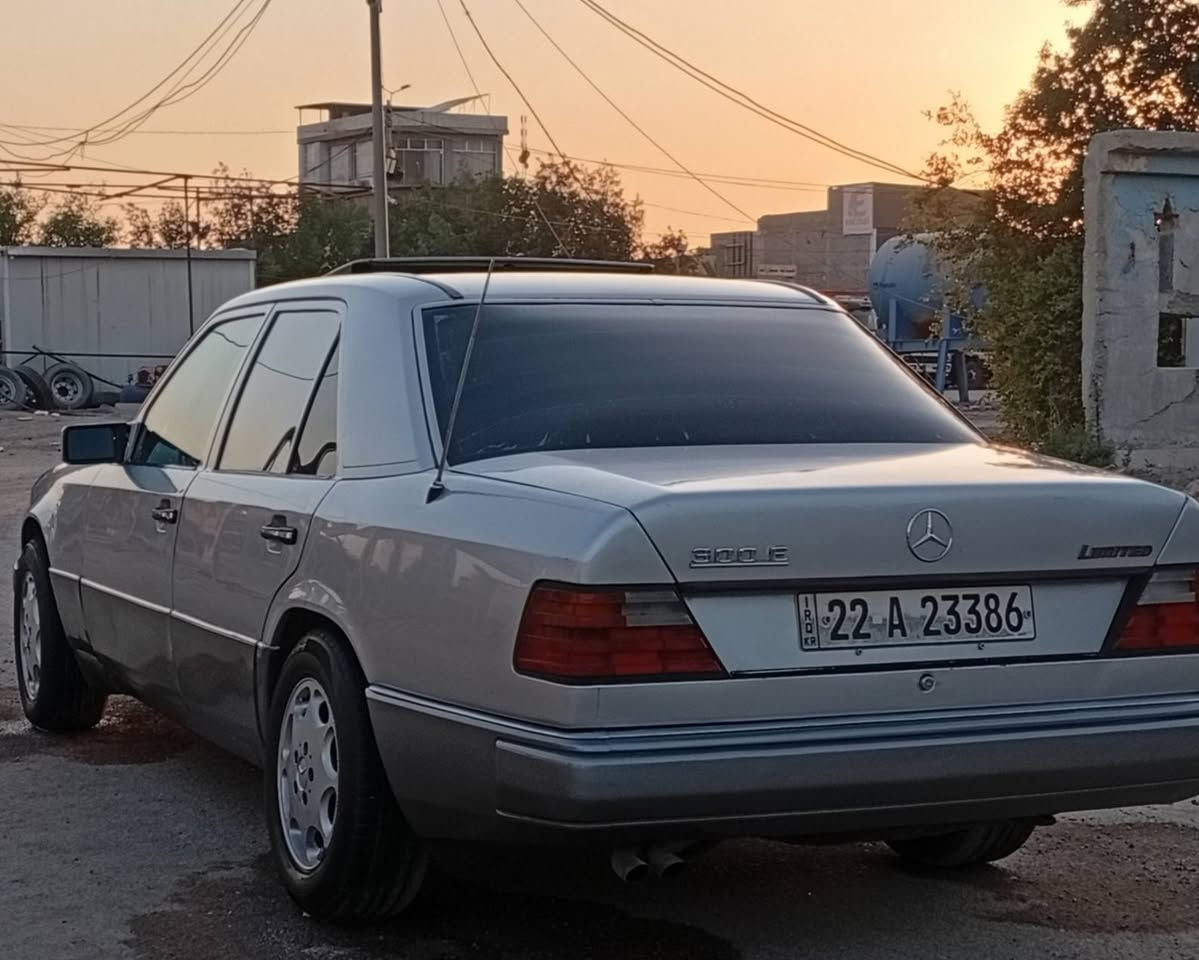 السلام عليكم
دب موديل 86 محدثه 90

تبريد تدفئه 

كير محرك بطه فيشتين 

حدديه لوك 

فتحه طكتين 

رقم اربيل انكليزي 

مكاني النجف 

السعر 53وبيها مجال مراوس حسب القناعه 

***********
