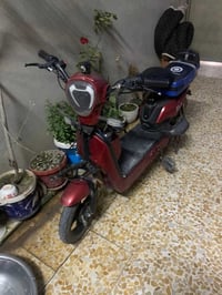 ماطور • يشتغل • يعلق