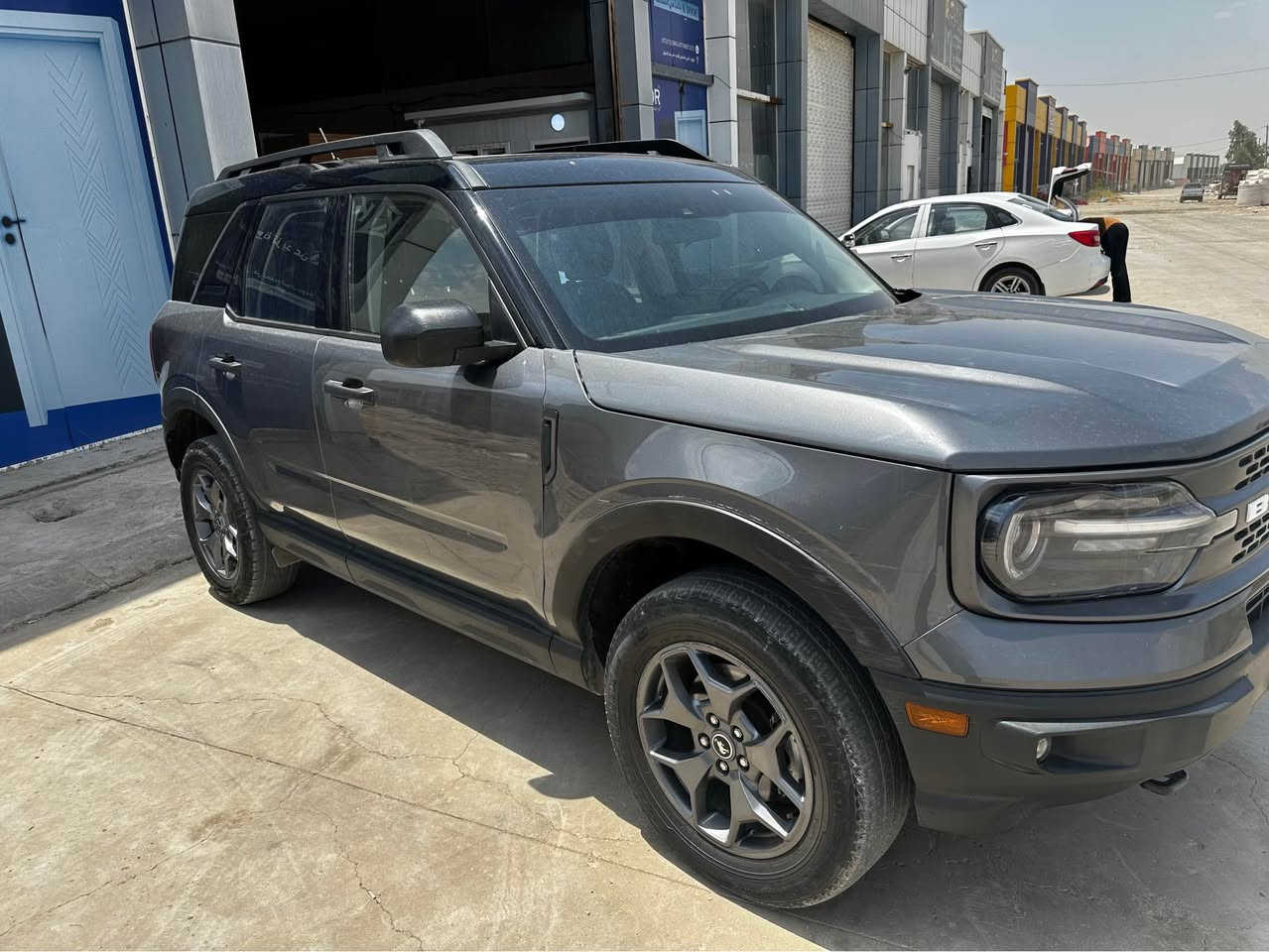 Ford Bronco 2023 Sport 
دبل اكسل المحرك ٤ بستون ٢٠ توربو فول مواصفات من دون فتحة السقف الضربات مبين بورقة الفحص سنوية وهزة جديدة بأسمي التوحيل ثاني يوم السعر ١٥٧ وبي مجال للطيبين كركوك, العراق


**إذا كنت صاحب هذا الإعلان وتريد حذفه لأي سبب، رجاءا أرسل رسالة إلى الدعم الفني**