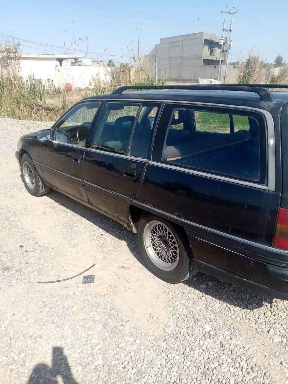 السلام عليكم
متاح اوبل اوميكا ستيشن موديل 1991 صدر امامي وخلفي جديد تايرات تخم جديد بلاديه السياره دواخل جديده بمعنئ الكلمه تجي وشوف بعينك شرط التحويل كهربائيات شغاله كلها لايت زنون كير ومحرك خير من الله مكان السياره ديالئ شهربان السعر 26 وبيها مجال للشراي وميتعبني للستفسار ***********
