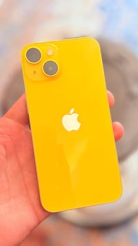 ايفون 14 eSim السلام عليكم  ايفون 14 العادي شريحة الكترونية كلش نظيف ش...