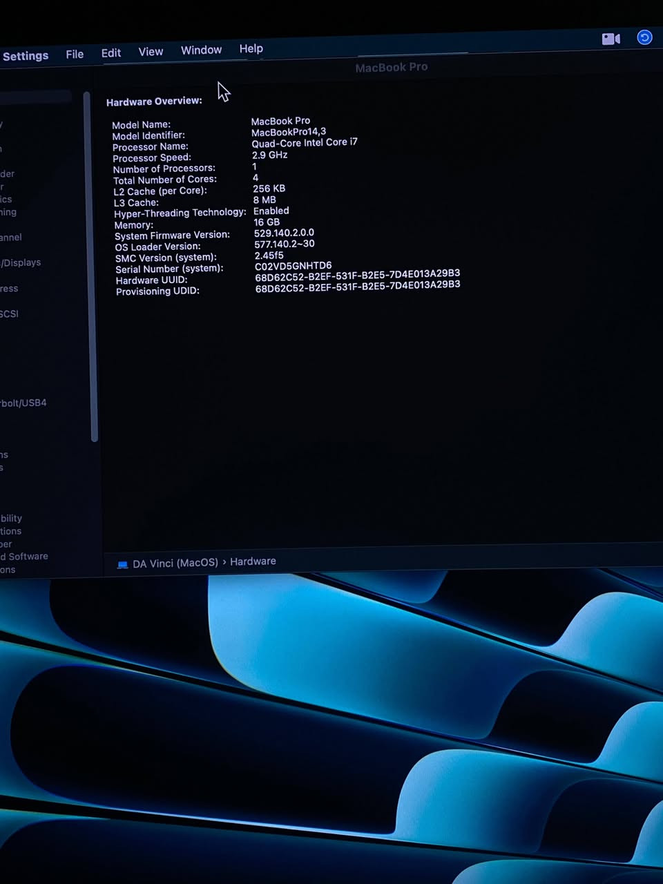 💻 للبيع MacBook Pro 15-inch (2017)
لابتوب من شركة Apple بحالة جيدة ومناسب للدراسة، المونتاج، التصميم والبرامج الثقيلة.

المواصفات:
- الموديل: MacBook Pro 15-inch 2017  
- المعالج: Intel Core i7 رباعي النواة  
- سرعة المعالج: 2.9 GHz  
- عدد الأنوية: 4 Cores  
- الذاكرة (RAM): 16 GB  
- L3 Cache: ‏8 MB  
- Hyper-Threading: مفعّل  
- النظام: macOS  

✔ شاشة كبيرة وواضحة 15 إنج  
✔ أداء قوي للتصميم والمونتاج وبرامج الهندسة  
✔ مناسب لبرامج مثل Final Cut و Photoshop و DaVinci Resolve  

📍 الجهاز يعمل بشكل جيد  
📩 للمهتمين يرجى المراسلة على الخاص

*السعر: (٤٥٠)


**إذا كنت صاحب هذا الإعلان وتريد حذفه لأي سبب، رجاءا أرسل رسالة إلى الدعم الفني**