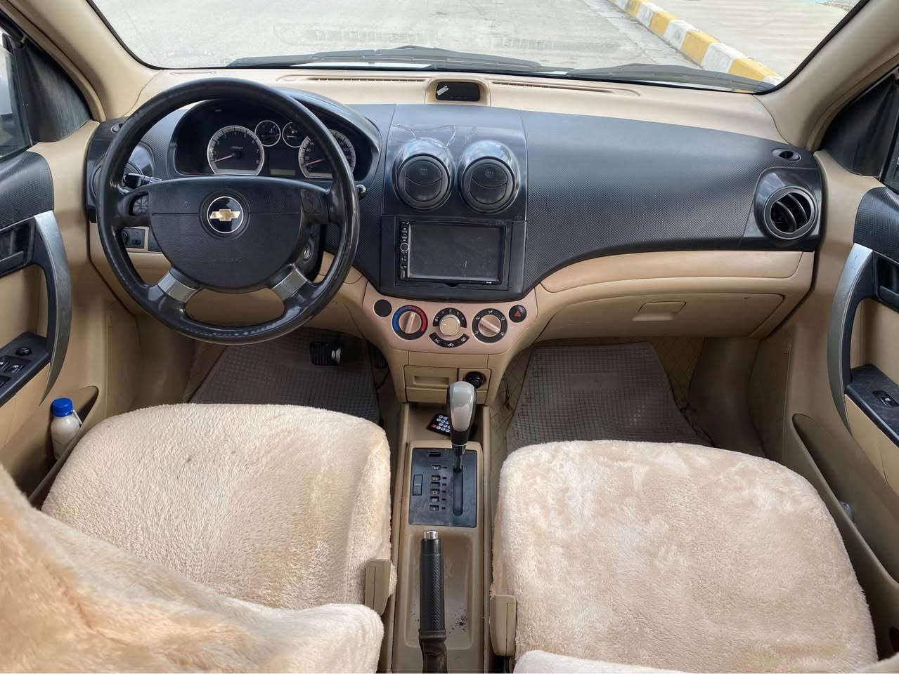 ئەڤیۆ مۆدیل ۲۰۱۱گێڕتۆماتیك خلیجی ناوزرده  ڕەقەم جنوبە سەنەوی  پلاستيكه عەسلی خۆی لەگەڵە بەشەرتی ئەولیاتو حاسیبە بەوشەرتە هەمو کوردستانی پێ بگەڕێ بێ کێشەیە چوارتایەیە تازەی لەژێرا چوارجام کارەبایە تەبریت ساردوگەرم بەشەرت بێ دەعمولێ دراو بێ ساردو شوخت سەیارەکە وەك سفروایە پێویست بەوەسف ناکات لەدەعامی بۆ دەعامی بەشەت ئەی فرۆشم سونه ري  دام ناوه نرخی ٤٨گەڵاو مەجال ***********/*********** دار بنديهكان, السليمانية
