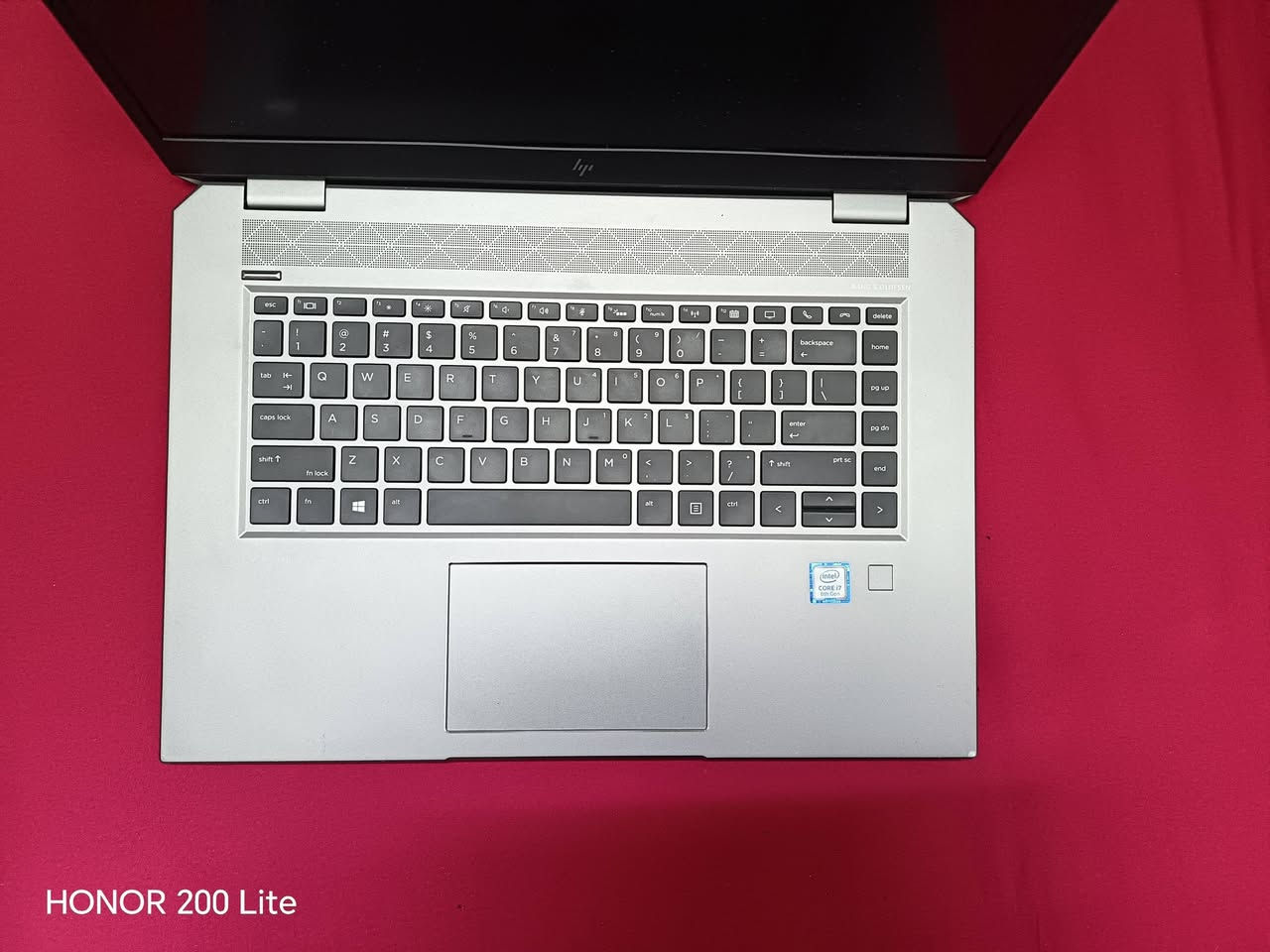 لابتوب hb Z book
اللون سلفر

المعالج كور i 7 الجيل 8

الحجم 15.6

الهارد ssd 512 md2

كارت شاشة خارجي نيفيديا ٤ كيكا

الشاشة 4K

بصمة وجه وبصمة أصبع

RAM 16 
كيبورد ضوئي

السعر ٦٧٨ الف قابل للتفاوض
 
المكان: بغداد الأعظمية

رقم الهاتف ***********
