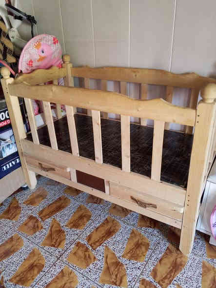 السلام عليكم جربايه مال اطفال تسكام شغل درجة اولى استعمال قليل جدا السعر المطلوب 80 وبيها مجال 
***********
