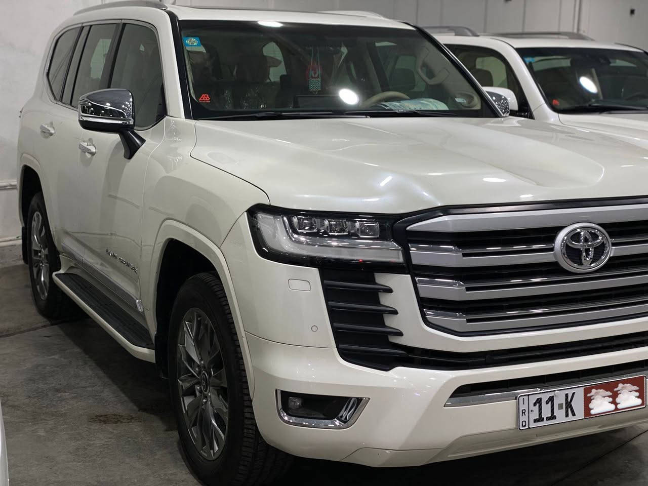 السلام عليكم
لاندكروزر VX 2023

6 سلندر 

فول مواصفات بيها ربع 

البنيد صبغ ماشية 55 الف 

مواصفات ال vx معروفة بعد

 و السيارة جديدة خير من 

الله مغلفة بي بي اف كامل . السعر المطلوب 62,000 قابل للتفاوض

للأستفسار هذا رقم راعيها ما 

يقصر وياكم ان شاء الله

***********

مكان السيارة بغداد
