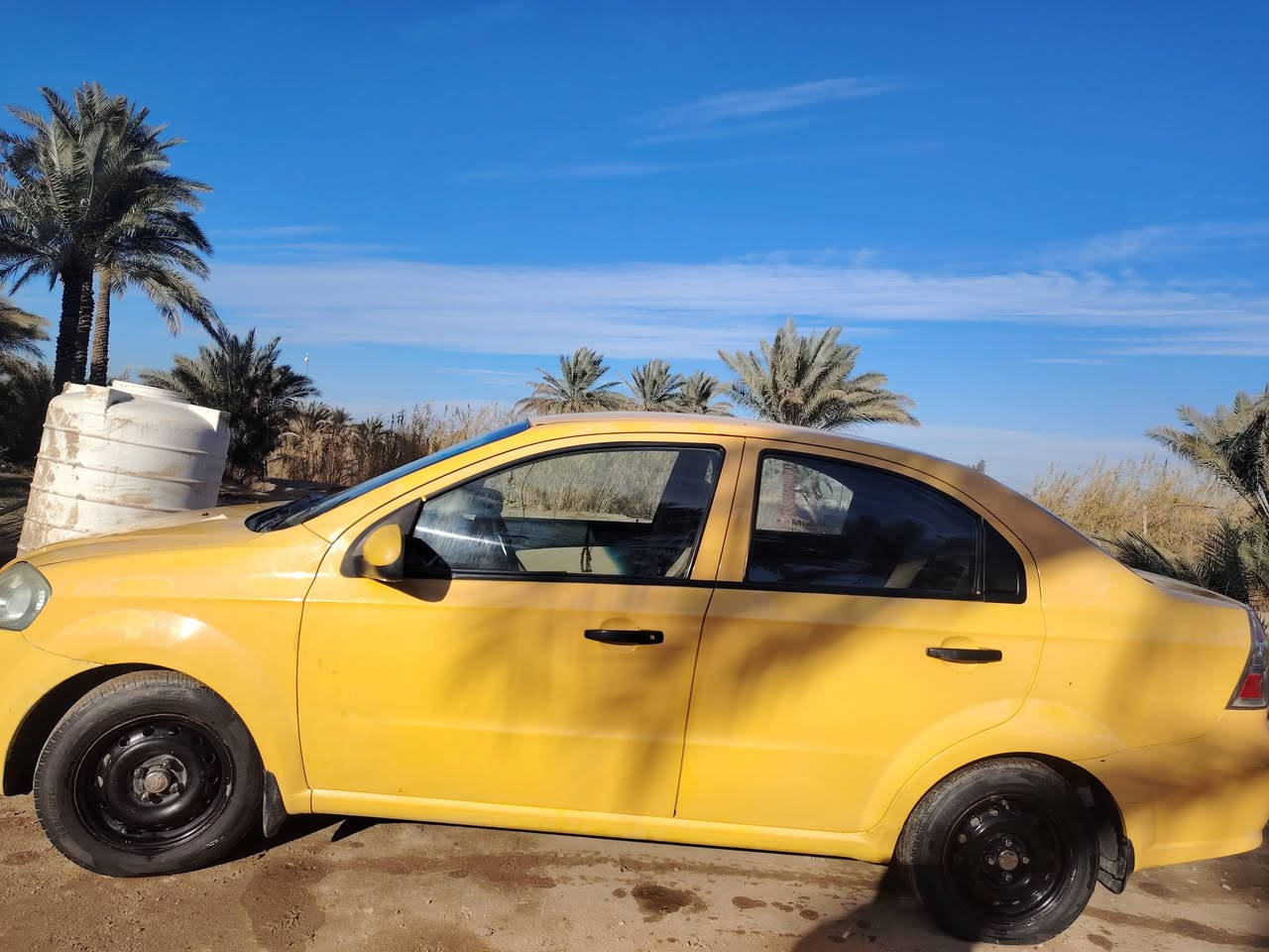 افيو 2011 شركه العامه
رقم واسط حداديه كلها جديدة
 كير اوتوماتيك محرك مفتوح ماكن بابل الحله
 سعر60$وبيه مجال
***********
