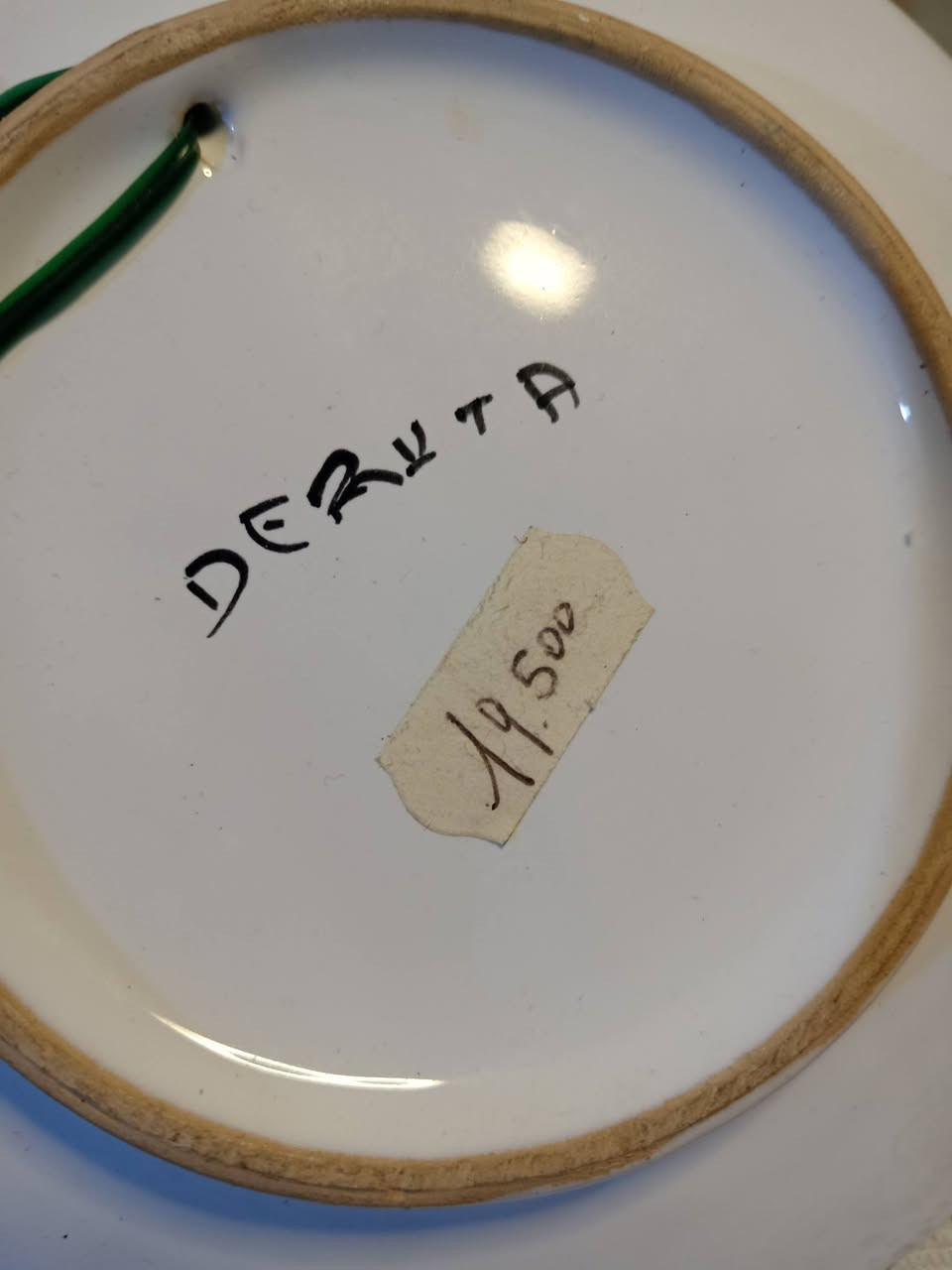 صحون عدد٢ مصورات السعر ٤٠٠٠ فقط


**إذا كنت صاحب هذا الإعلان وتريد حذفه لأي سبب، رجاءا أرسل رسالة إلى الدعم الفني**