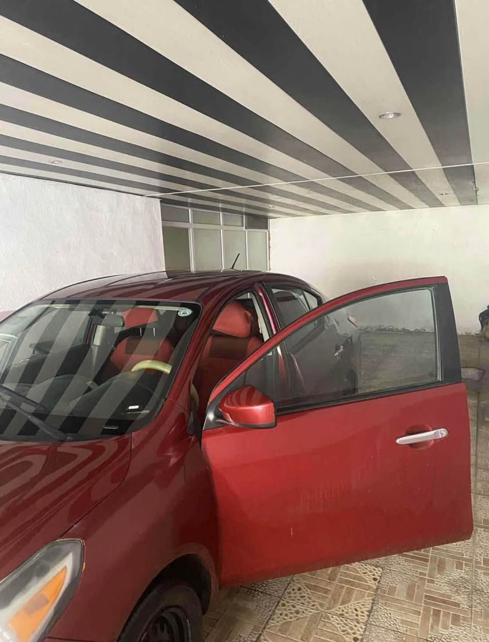 نیسان ڤێرسا ٢٠١٨

 چوار جام کارەبای
سوکان ڤۆلیۆم
شاشە ئایپاد
چوار تایەی نوێ
توند و تۆل 
رەقەم باریک
تەبرید بە شەرت 
گێر و مەکینە بەشەرت مەکینەی نەکراوەتەوە 

کاربایات بە شەرت 
یەک پارچەی پەمپە بەس جاملەخ 
سەیارەک تا بلێی خاوێن 
نرخی 89
ژم:*********** سوران, أربيل
