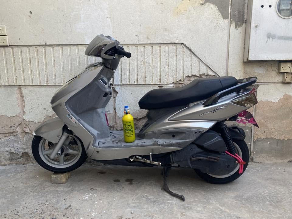 دراجه سكنس فحل ياباني قبق نفخ  ستاند حساس ونوزل خطين دراجه مال رمبه برغي ما مفتوحه بيها شلعه ومعدل تاكل الكاع كلها بلاديه بيها تزويد قاعده رقم TST , قطره دهنRGS , قبق رقم شاصي RGS مجمع صوندات اصلي لون كرزي اشاير نفطي بلاديات للبيع سعر 1,350 رقمي لتواصل واتساب فقط
***********
