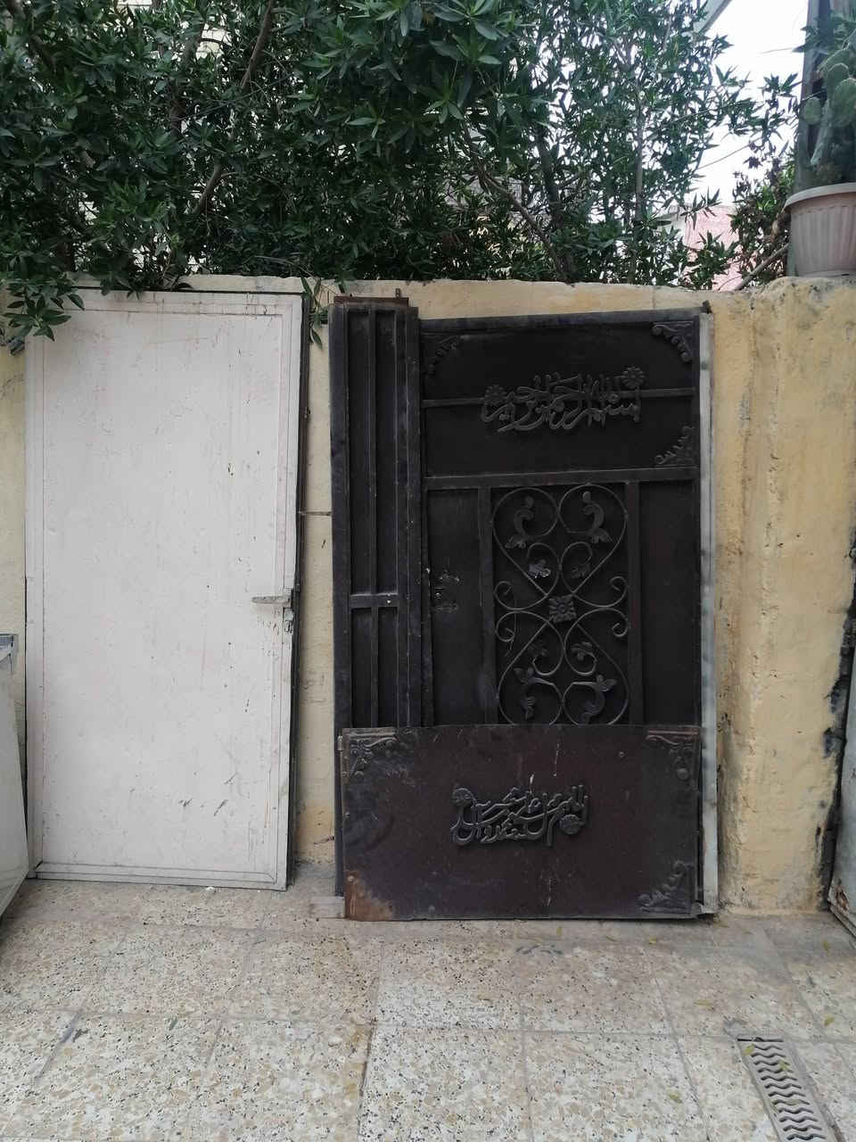 لبيع مكاني بغداد عندي وساب علئ علذة رقم 👇***********
