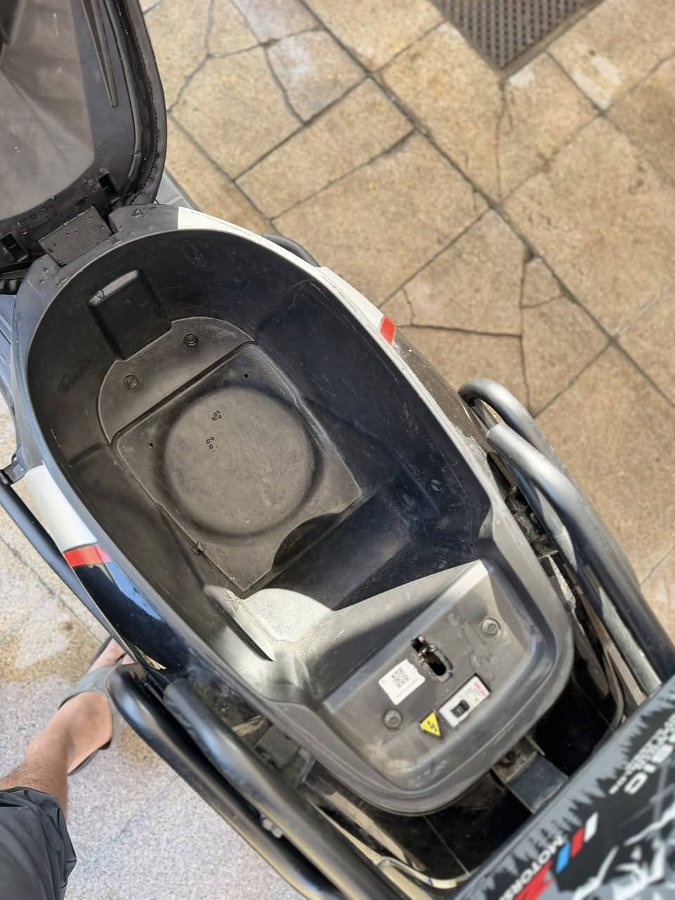 دراجة شحن للبيع نضيفه وصار تقريب الشهر عندي تمشي 100حقيقي السعر 900وبيه مجال للطيبين بيه بس جاملغ للاستفسار
***********
