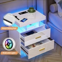 كومدي • انارة ليد • شاحن لاسلكي