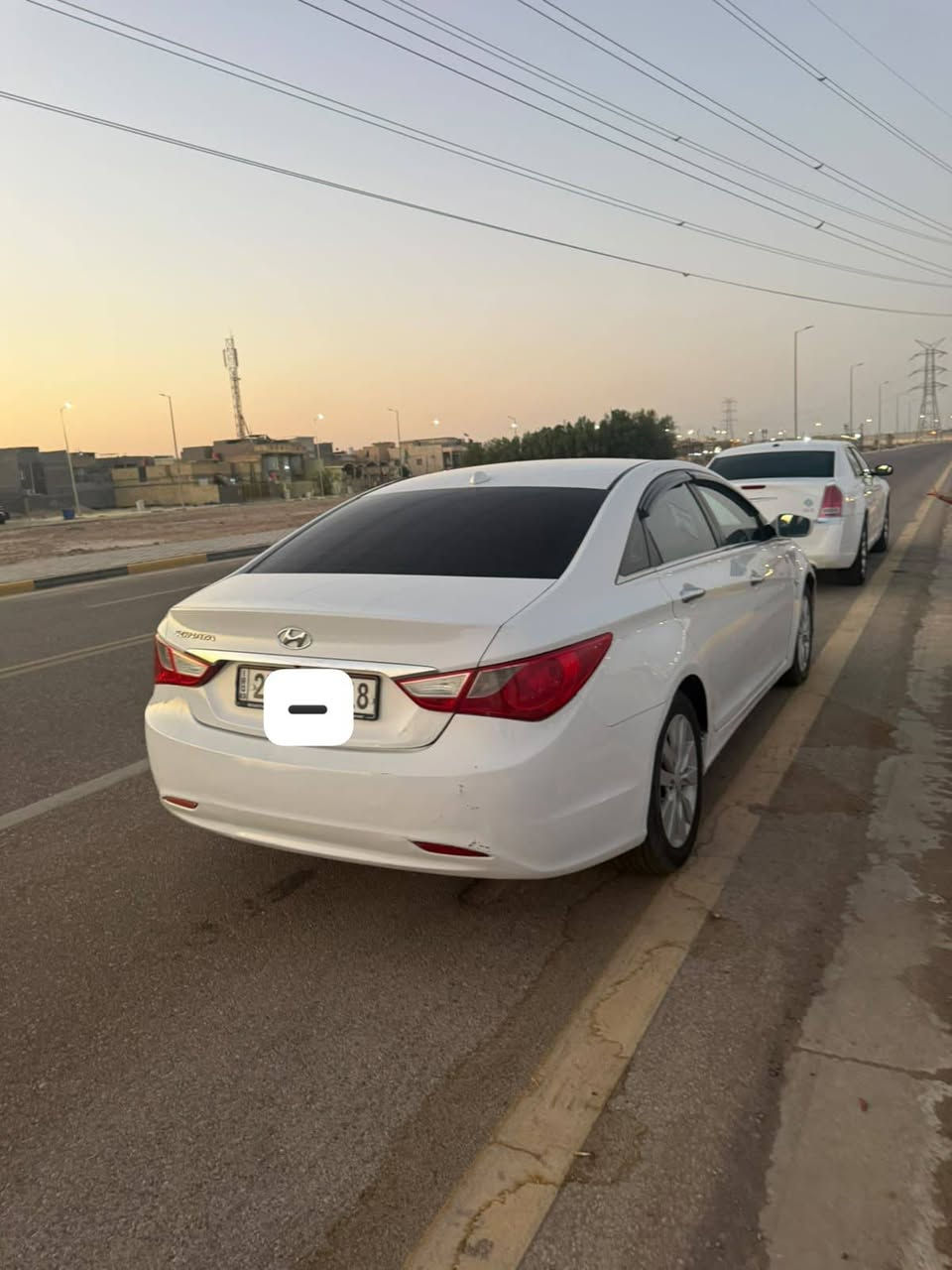 سلام عليكم 
سوناتا وارد كوري محرك دوش 2000
2010
تبريد جديد حدايده جديده
شاشه 
والكوري يجي بي صبغ كم قطعه 
باقي تفاصيل ع خاص 
105
***********
