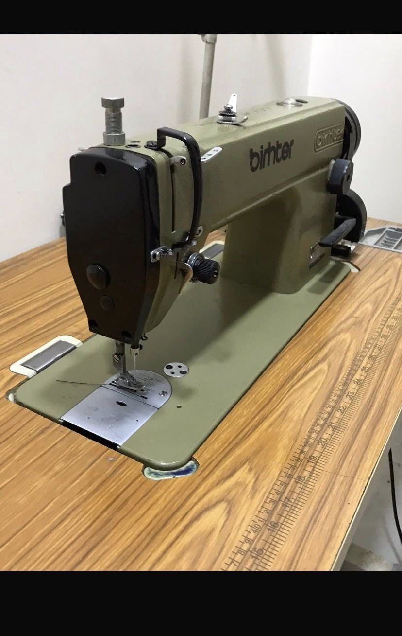 مكينة للبيع نوع برايذر رجالية

السعر ٤٥٠ الف بيها مجال

اتصال ***********

العنوان بغداد العبيدي

خلف بانزين خانه العبيدي
